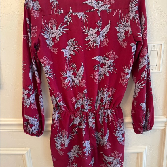 NWOT Button Up Short Floral Romper Size Small - Picture 2 of 13
